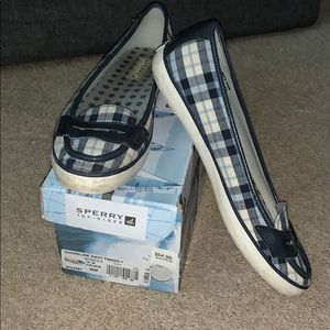 Sperry women’s top sider